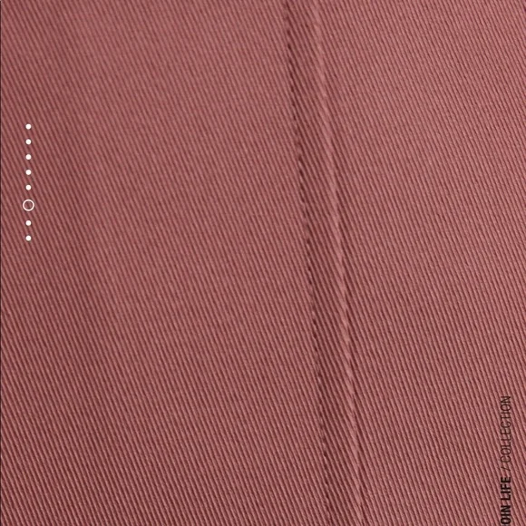 Zara high waisted pleated pants Bloggers fav - Picture 7 of 8